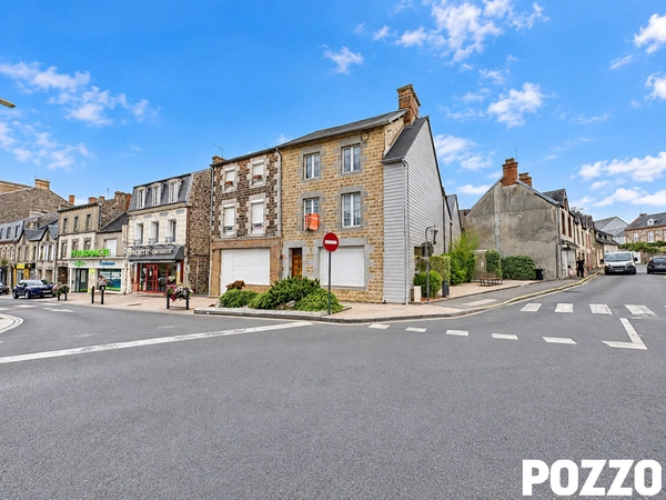Maison 9 pièces 186 m² · à Bréhal · 186 m² · 199 000 €