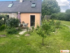 Longère proche des commerces de Pleuven