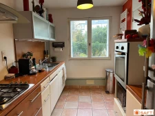 appartement  de trois chambres, très bien situé