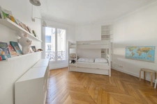 PARIS 9 - ROCHECHOUART 9