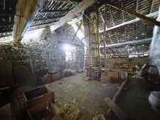Ferme en pierre à réhabiliter, plus de 300 m² possibles, gra...