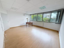 local professionnel hyper-centre