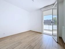 Appartement récent, au calme, ascenseur et grande terrasse