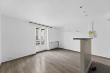 SECRETAN - PARIS 19 5