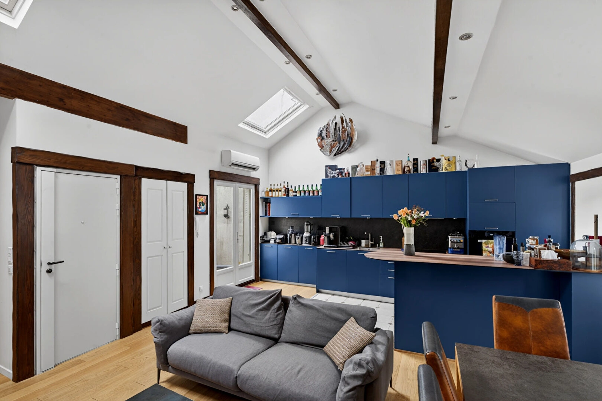 Appartement Paris 3 pièce(s) DERNIER ETAGE / TERRASSE 7