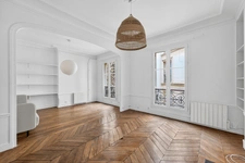 Appartement Paris 3 pièce(s) 46.69 m2 1