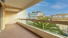 Fréjus Plage - F3 avec grande terrasse