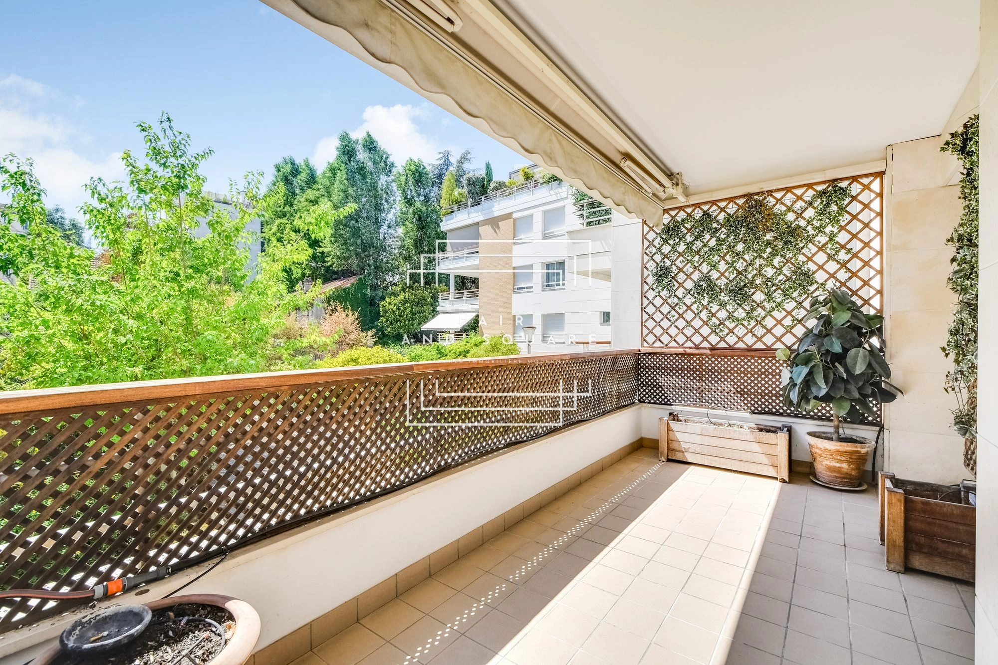 Appartement 4 pièces 81 m² · à Neuilly-sur-Seine · 81 m² · 960 000 €