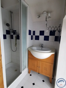 Longère rénovée - Studio independant - Une grande à réhabili