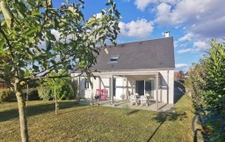 Maison familiale avec sous-sol complet et vie de plain pied 