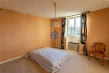 Maison Sillans 6 pièce(s) 193.08 m2