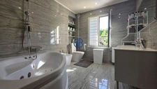 Maison Noisy Le Sec 7 pièce(s) 220 m2