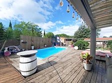 GRAU D'AGDE  MAISON INDIVIDUELLE 3 PIECES 115 m2 TERRAIN 784 M² AVEC PISCINE ET 2  BUNGALOWS COTTAGES