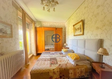 À Faverges-de-la-Tour, au coeur du paisible quartier du Véronin, découvrez un lieu hors du temps?