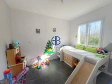 Villa contemporaine de 190 m² avec vue montagne, piscine et prestations haut de gamme