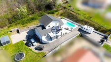 Villa contemporaine de 190 m² avec vue montagne, piscine et prestations haut de gamme
