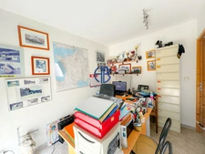 Plain-pied 4 chambres , terrain constructible