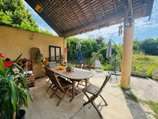 Dauphinoise de charme avec grand jardin et fort potentiel