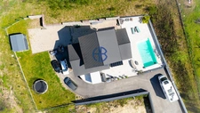 Villa contemporaine de 190 m² avec vue montagne, piscine et prestations haut de gamme