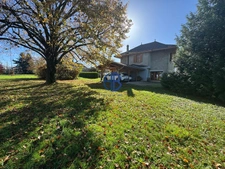 Maison Faverges De La Tour 5 pièce(s) 133 m2