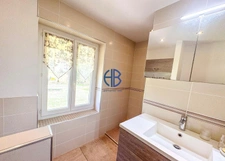 À Faverges-de-la-Tour, au coeur du paisible quartier du Véronin, découvrez un lieu hors du temps?