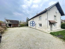 Tènement immobilier avec Maisons et dépendances