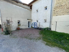 Maison de Village 200m² à Montseveroux - Fort potentiel