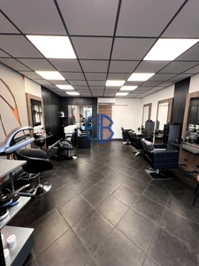 salon de coiffure Fonds de commerce Heyrieux 40 m2