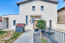 Maison Diemoz 5 pièce(s) 161m2