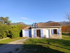 PLAIN PIED 51 M2  à rénover + GARAGE + PISCINE