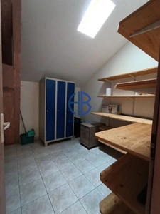 APPARTEMENT  98 m2, 2 Ch, terrasse  privative extérieure, 2 places de parking