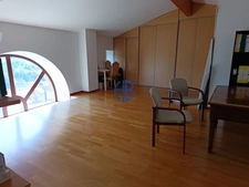 MAISON en PIERRES MEUBLEE + terrasse extérieure + fibre, 10 Minutes A7, et 30 Minutes Gare TGV