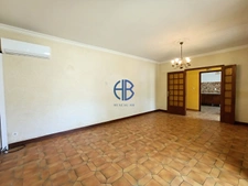 PLAIN PIED  2 chambres, 81 M2  Terrain 670 M2  + puits