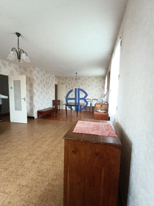 Maison 6 pièces avec potentiel sur parelle de 805 m2