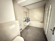 Appartement renové, La Cote Saint Andre 3 pièce(s) 76.86 m2