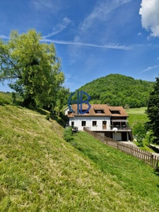 Maison Saint Nicolas De Macherin 5 pièce(s) 157 m2