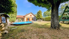 Maison Saint Geoirs 6 pièce(s) 200 m2 au sol