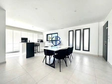Maison Tullins 128 m2 / PISCINE / GARAGE