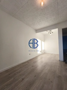 Appartement Saint Simeon De Bressieux 4 pièce(s) 107 m2 + local + 100m² caves