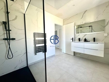 Maison Tullins 128 m2 / PISCINE / GARAGE