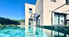 Maison Tullins 128 m2 / PISCINE / GARAGE