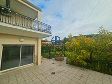 Maison Bourgoin Jallieu 5 pièce(s) 134 m2