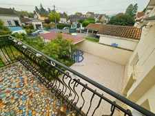 Maison Bourgoin Jallieu 5 pièce(s) 134 m2