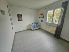 Maison Bourgoin Jallieu 5 pièce(s) 134 m2