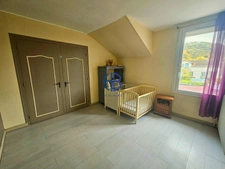 Maison Bourgoin Jallieu 5 pièce(s) 134 m2