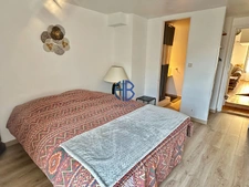 Spacieux duplex T6 avec parking - Secteur Centre Port