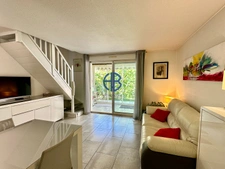 Pavillon T3 avec parking et piscine - Secteur Rochelongue