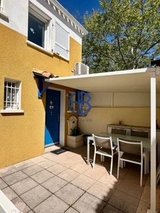 Pavillon T3 avec parking et piscine - Secteur Rochelongue