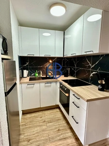 Magnifique T2 avec vue, parking couvert et piscine