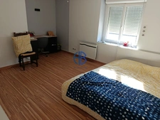 G rande maison  avec fort potentiel